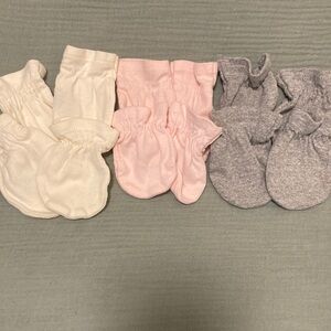 Burt’s Bees Baby Mittens
